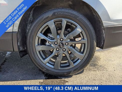 Used 2024 Chevrolet Equinox RS image 11