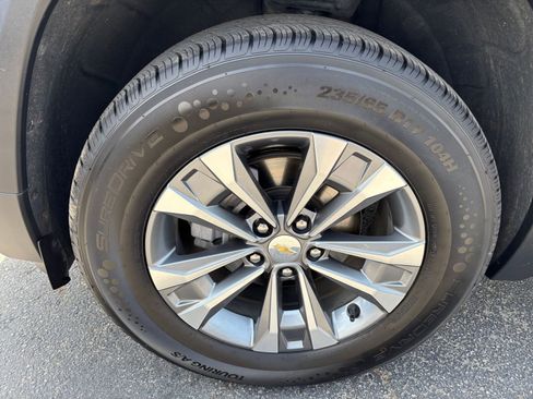 Used 2025 Chevrolet Equinox LT FWD image 30