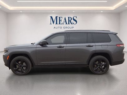 Used 2024 Jeep Grand Cherokee L Altitude