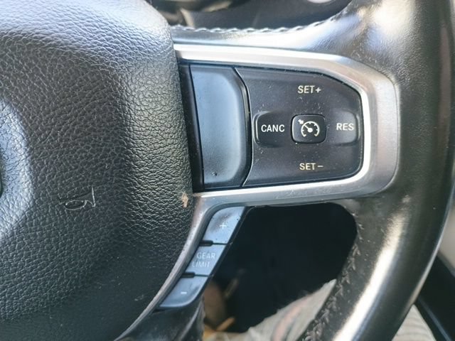Used 2022 RAM 1500 Laramie AWD/4WD image 30