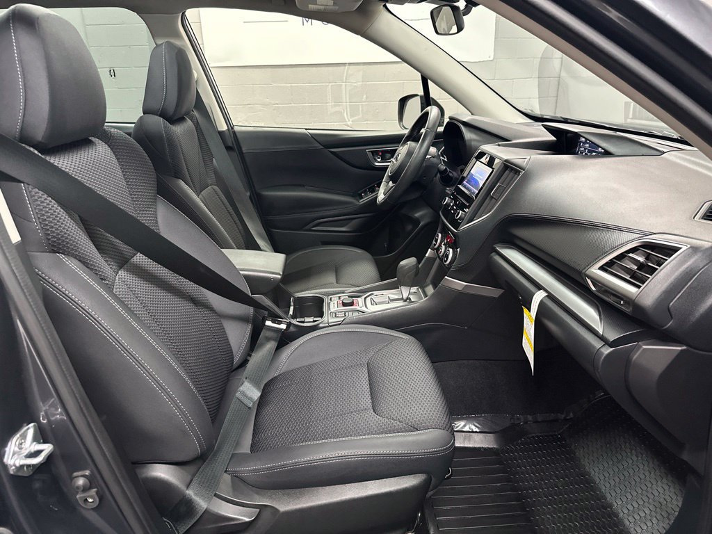 Used 2023 Subaru Forester Premium AWD/4WD image 20