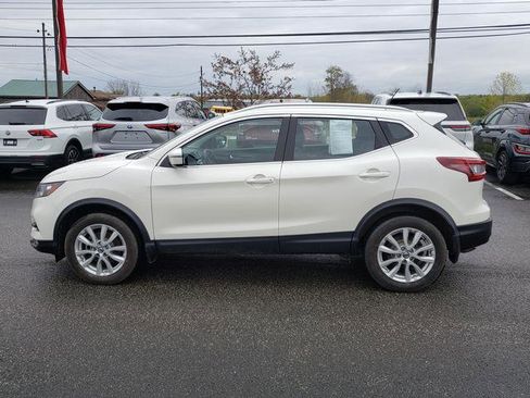 Used 2022 Nissan Rogue Sport SV AWD/4WD image 6