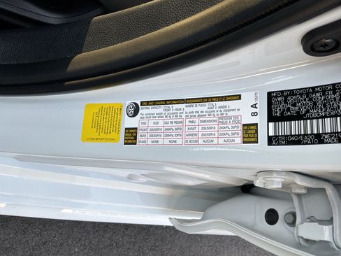 Used 2023 Toyota Corolla XLE FWD image 35