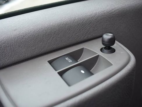 New 2025 Chevrolet Express 3500 w/ Power Convenience Package image 22