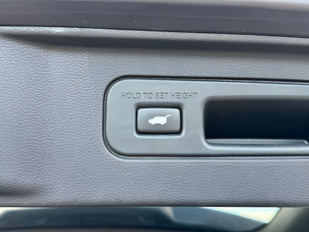 Used 2024 Honda Pilot EX-L image 36