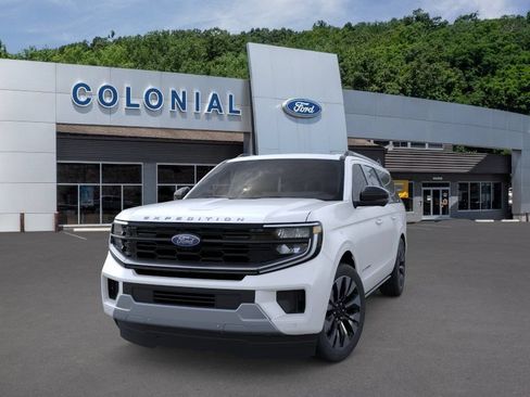 New 2025 Ford Expedition Max Platinum w/ Platinum Ultimate Package AWD/4WD image 2