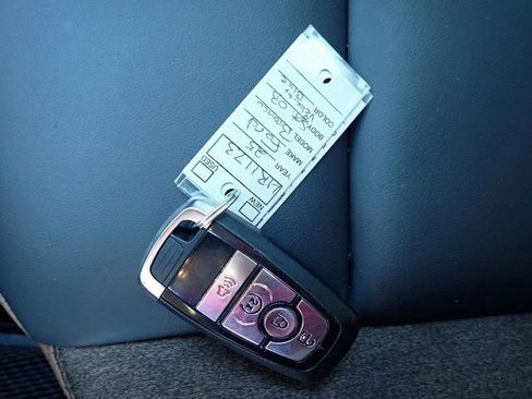 Certified 2025 Ford Bronco Sport Outer Banks w/ Outer Banks Tech Package+ AWD/4WD image 31