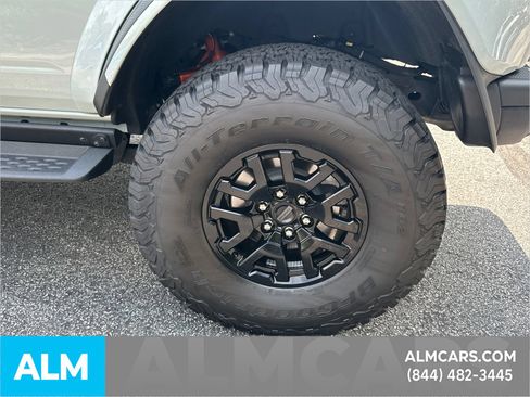 Used 2024 Ford Bronco Raptor w/ Interior Carbon Fiber Pack 6 AWD/4WD image 22
