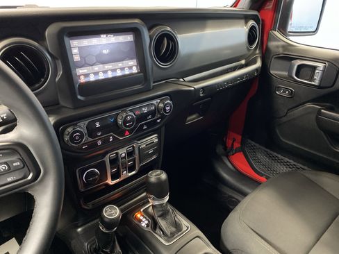 Certified 2023 Jeep Wrangler Willys image 14