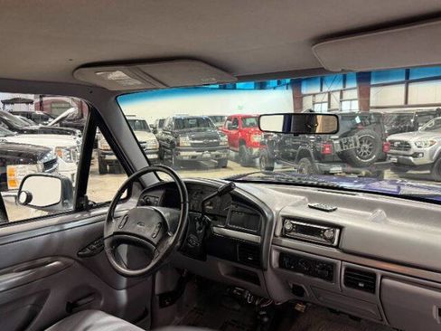 Used 1995 Ford F250 XLT image 15