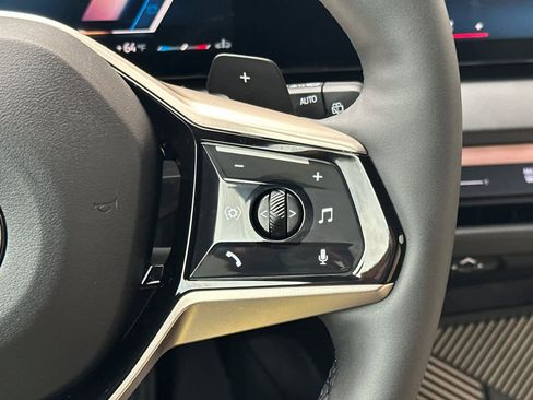 Used 2025 BMW X3 xDrive30i w/ Premium Package image 26