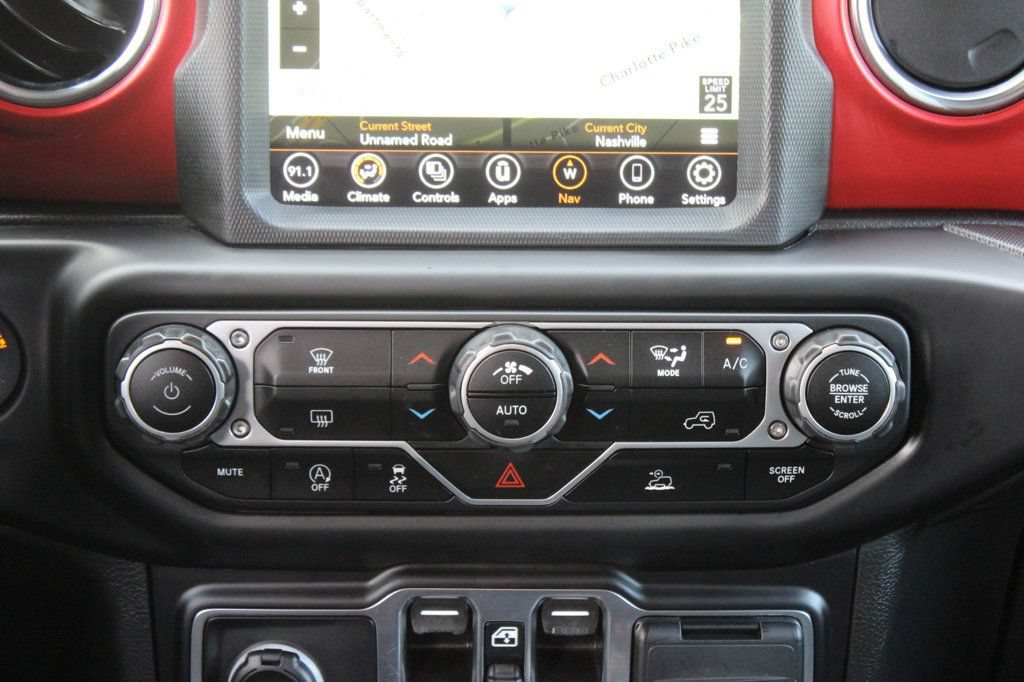 Used 2021 Jeep Gladiator Rubicon AWD/4WD image 15