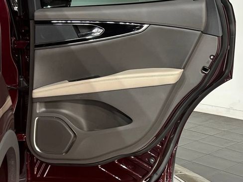 Used 2023 Lincoln Nautilus Reserve AWD/4WD image 49