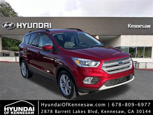 Used 2019 Ford Escape SEL image 1