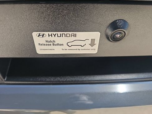 Certified 2025 Hyundai Santa Fe SE w/ Tow & Go Package AWD/4WD image 36