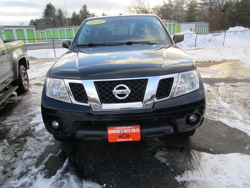 Used 2018 Nissan Frontier SV w/ Value Truck Package image 14