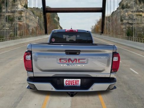 New 2026 GMC Canyon Denali AWD/4WD image 9