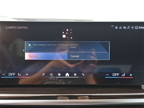 New 2026 BMW X5 sDrive40i w/ Premium Package image 3