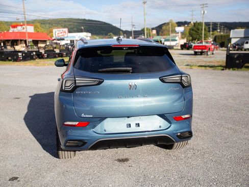 Used 2024 Buick Encore GX Avenir w/ Avenir Technology Package image 4