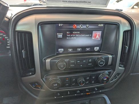 Used 2015 GMC Sierra 2500 Denali w/ Suspension Package, Off-Road AWD/4WD image 23