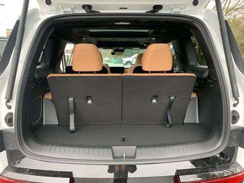 New 2026 Hyundai Santa Fe Calligraphy image 5