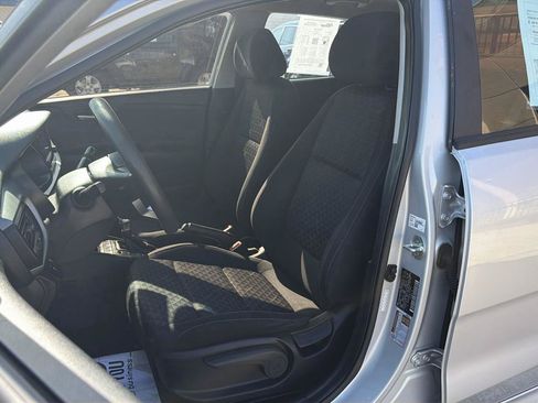 Used 2020 Kia Rio LX FWD image 11