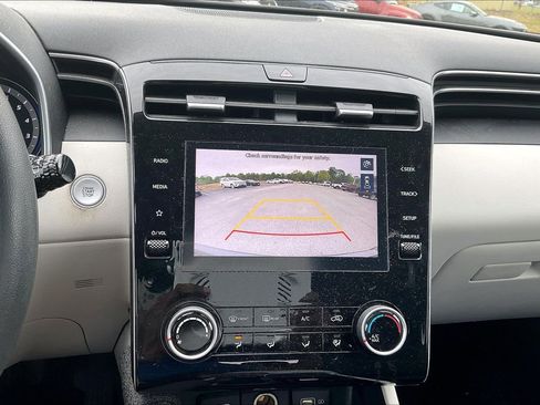 Used 2022 Hyundai Tucson SEL w/ Cargo Package FWD image 17