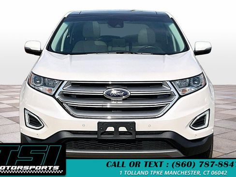 Used 2018 Ford Edge Titanium w/ Equipment Group 302A AWD/4WD image 3