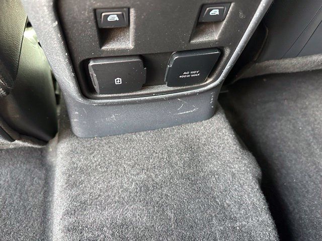 Used 2023 Ford Bronco Outer Banks AWD/4WD image 13