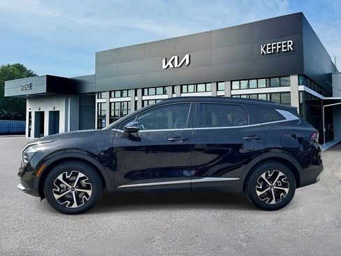 Certified 2025 Kia Sportage EX w/ Premium Package image 5