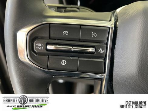 Used 2026 GMC Terrain Elevation AWD/4WD image 32