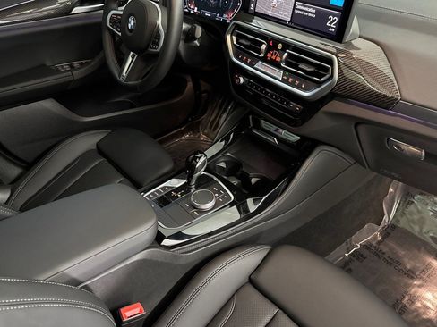 Used 2025 BMW X4 M40i w/ Premium Package AWD/4WD image 37