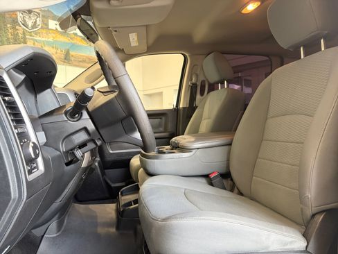 Used 2013 RAM 1500 Express AWD/4WD image 11