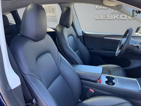 Used 2023 Tesla Model Y Long Range AWD/4WD image 7