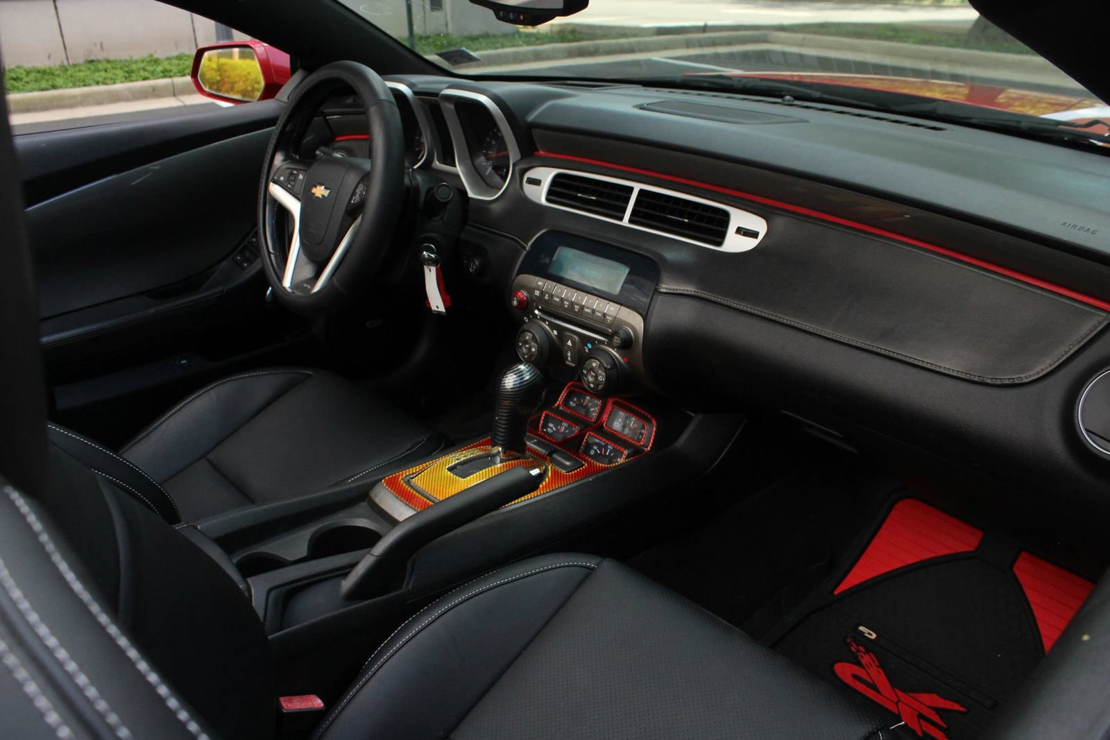 Used 2012 Chevrolet Camaro SS RWD image 20