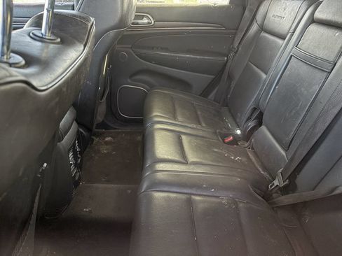 Used 2016 Jeep Grand Cherokee Summit AWD/4WD image 10