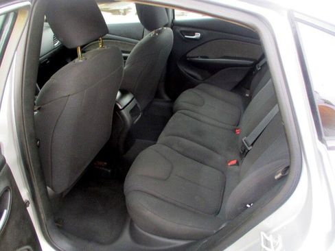 Used 2013 Dodge Dart SE w/ Value Group image 8