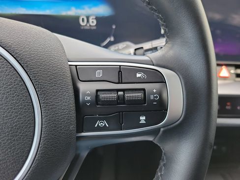 Certified 2023 Kia Sportage SX FWD image 24