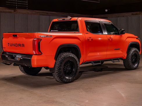 Used 2024 Toyota Tundra Limited w/ TRD Off-Road Package AWD/4WD image 10