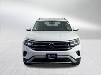 Certified 2023 Volkswagen Atlas SE w/ Black Wheel Package video 2