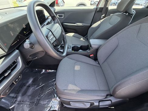 Certified 2025 Kia K4 FWD image 15