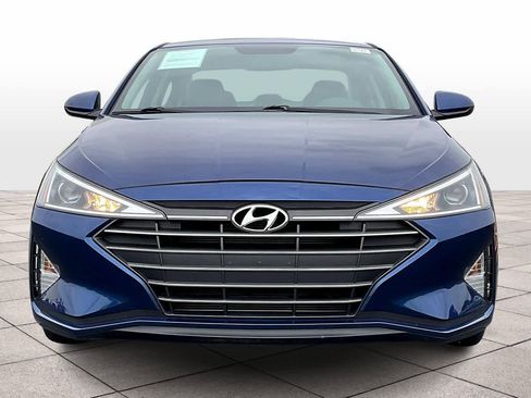 Used 2019 Hyundai Elantra SE image 3