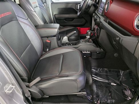 Used 2020 Jeep Gladiator Rubicon image 33