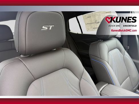 New 2026 Buick Envista Sport Touring w/ Convenience I Package FWD image 37