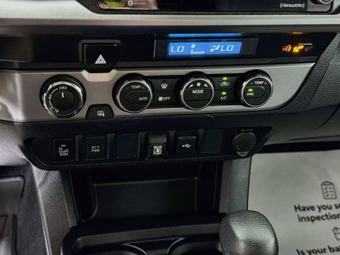 Certified 2022 Toyota Tacoma SR5 w/ Technology Package AWD/4WD image 8