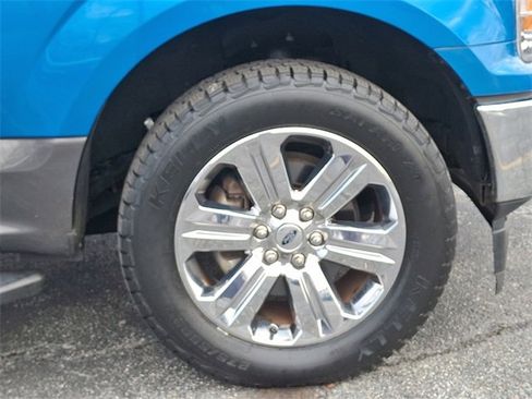 Used 2019 Ford F150 XLT w/ Equipment Group 302A Luxury image 8