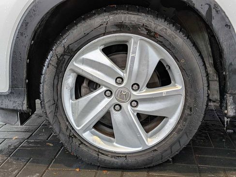 Used 2019 Honda HR-V EX-L image 13