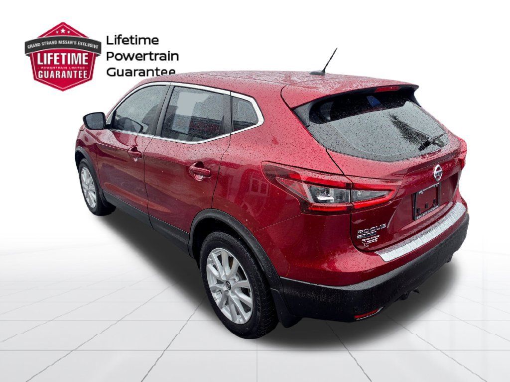 Used 2021 Nissan Rogue Sport S FWD image 3
