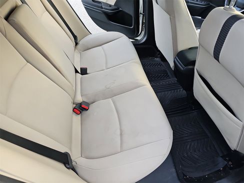 Used 2018 Honda Civic EX image 11