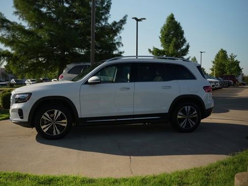 Certified 2026 Mercedes-Benz GLB 250 4MATIC image 4